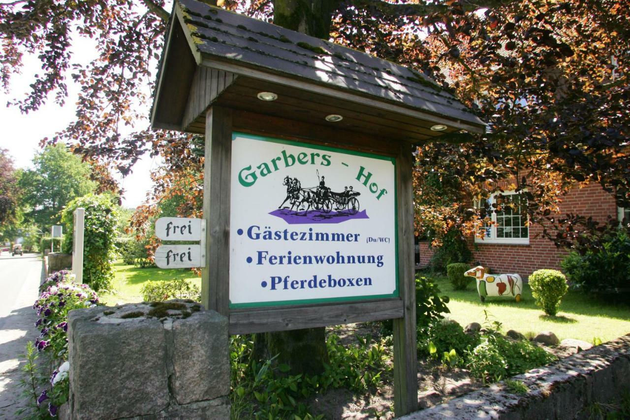 ウンデローGarbers-Hofアパートメント エクステリア 写真